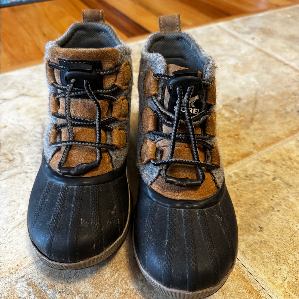 Sorel Kids' Out & About Boots
